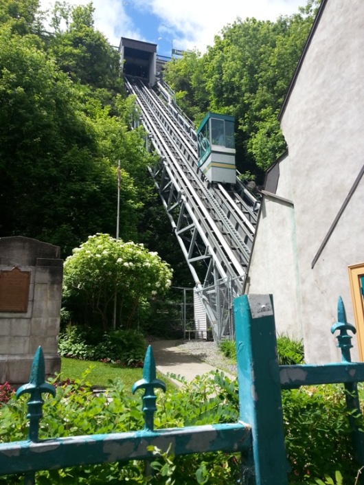 Funicular to Upper Town